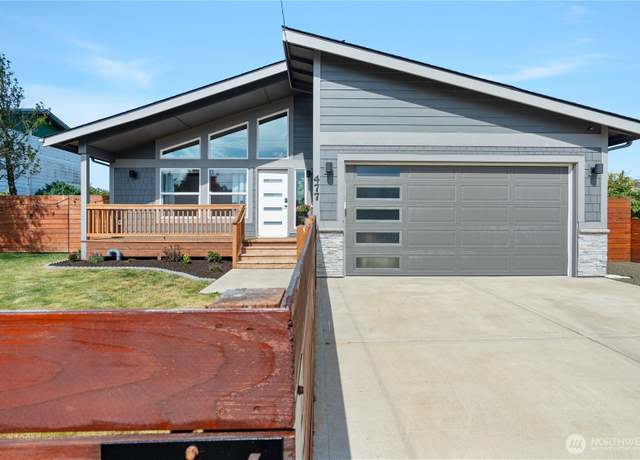 Property at 477 Ocean Shores Blvd SW, Ocean Shores, WA 98569, 3 beds, 2 baths