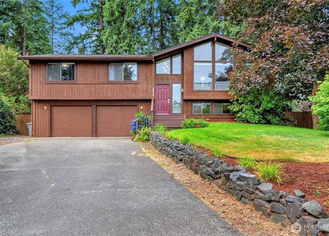 Property at 5518 63rd Avenue Ct W, University Place, WA 98467, 3 beds, 2.5 baths