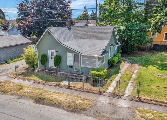 Property at 3561 E I St, Tacoma, WA 98404, 2 beds, 1 bath