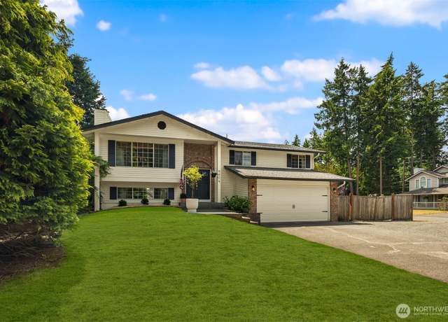 Property at 8604 120th Street Ct E, Puyallup, WA 98373, 4 beds, 3 baths