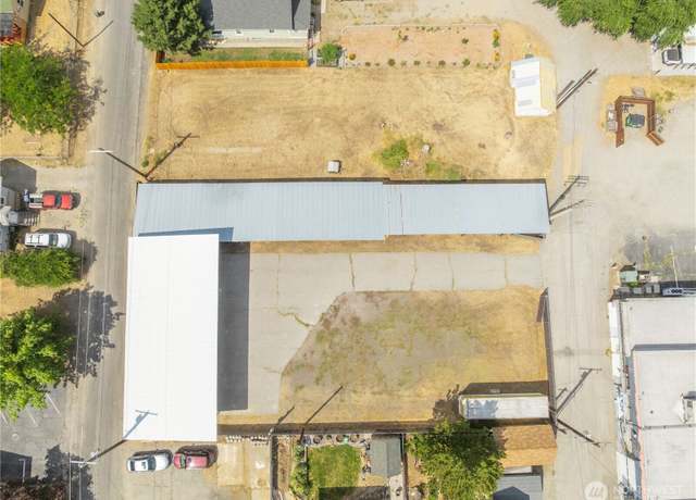 Property at 106 & 108 W Pleasant Ave, Cashmere, WA 98815