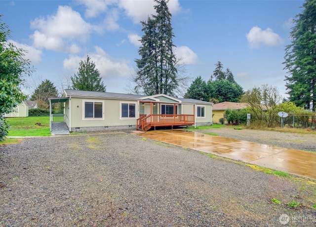 Property at 12124 106th Avenue Ct E, Puyallup, WA 98374, 3 beds, 2 baths