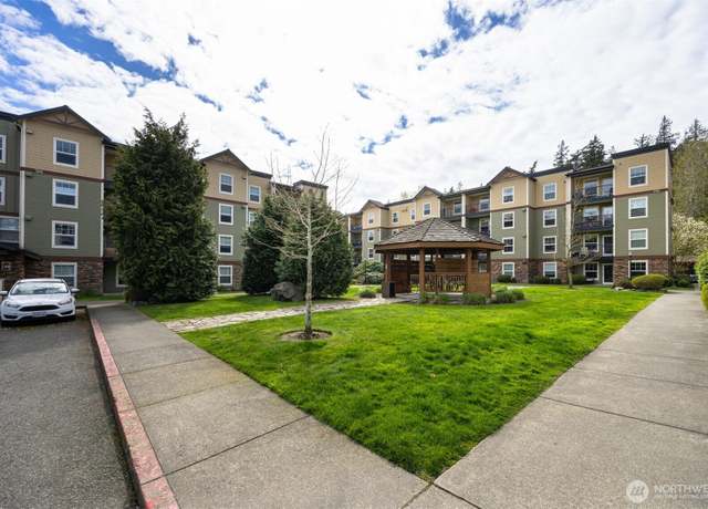 Property at 680 32nd St Unit C206, Bellingham, WA 98225, 1 bed, 1 bath
