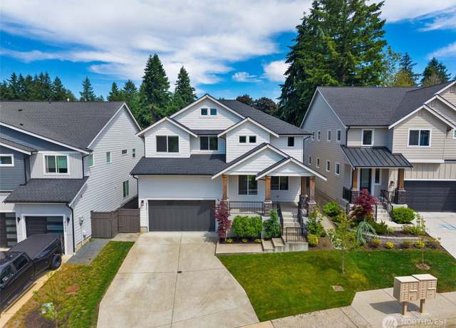 Property at 8009 197th Ave E, Bonney Lake, WA 98391, 4 beds, 2.5 baths