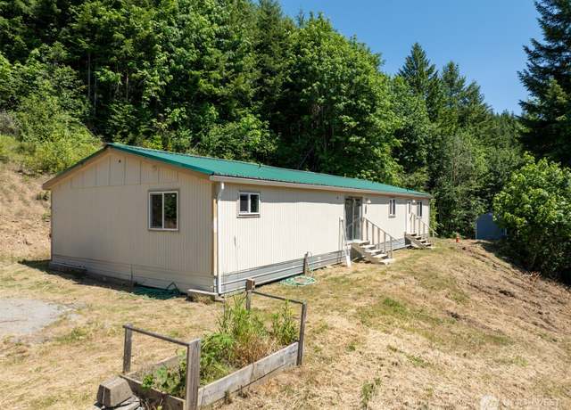 Property at 5530 Lewis River Rd, Ariel, WA 98603, 3 beds, 2 baths