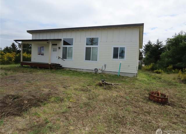 Property at 943 Silver King Ave SE, Ocean Shores, WA 98569, 2 beds, 1 bath