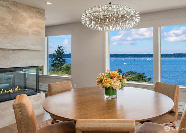 Property at 514 S State St #204, Bellingham, WA 98225, 2 beds, 2 baths