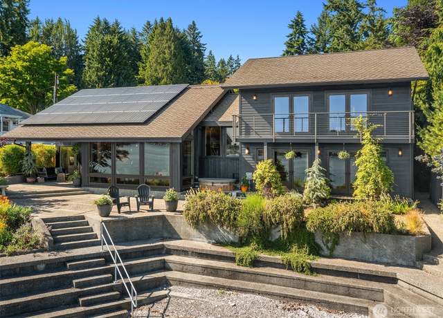 Property at 9707 SW Quartermaster Dr, Vashon, WA 98070, 4 beds, 3.5 baths