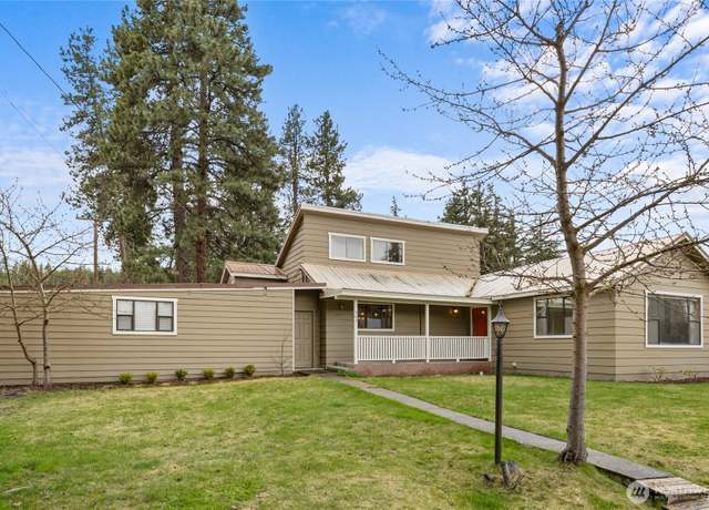 Property at 303 Lincoln St, Cle Elum, WA 98922, 3 beds, 2 baths
