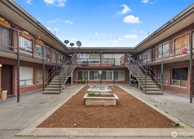 Property at 748 S Cloverdale St #14, Seattle, WA 98108, 1 bed, 1 bath