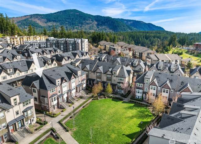 Property at 1334 Greenwich Walk NE, Issaquah, WA 98029, 4 beds, 3.5 baths