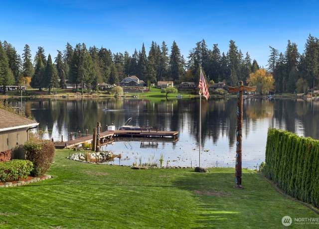 Property at 37242 42nd Ave S, Auburn, WA 98001, 4 beds, 3.5 baths