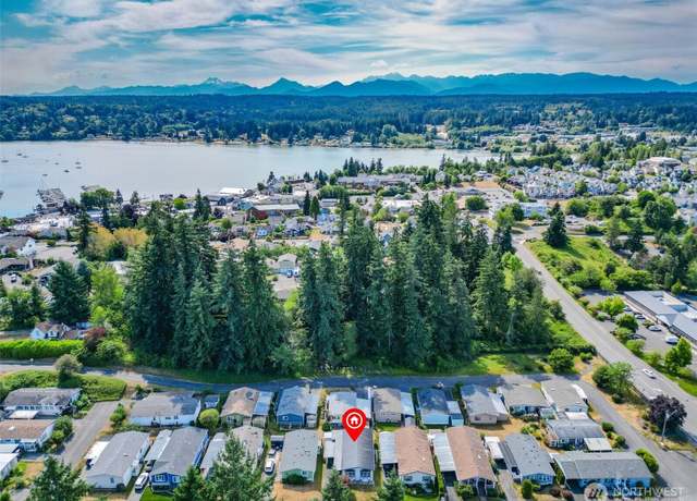 Property at 600 NE Lincoln Rd #26, Poulsbo, WA 98370, 2 beds, 2 baths