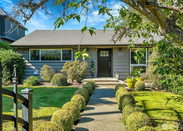 Property at 9838 NE 14th St, Bellevue, WA 98004, 3 beds, 2.5 baths