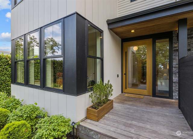 Photo of 6353 NE 61st St, Seattle, WA 98115