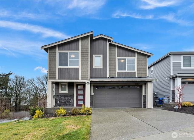 Property at 20817 96th Pl S, Kent, WA 98031, 4 beds, 2.5 baths