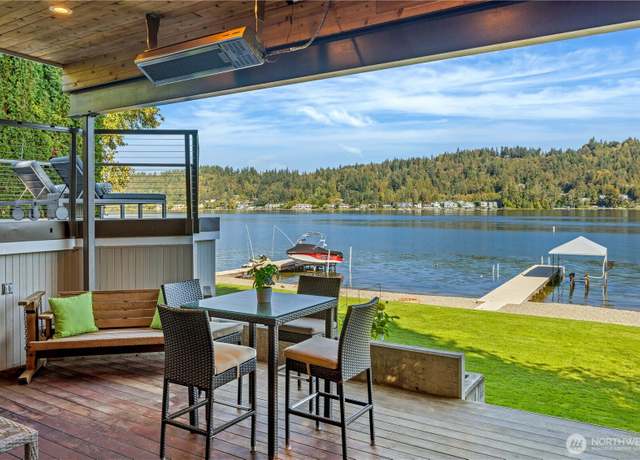 Property at 2624 W Lake Sammamish Pkwy NE, Redmond, WA 98052, 6 beds, 3.5 baths
