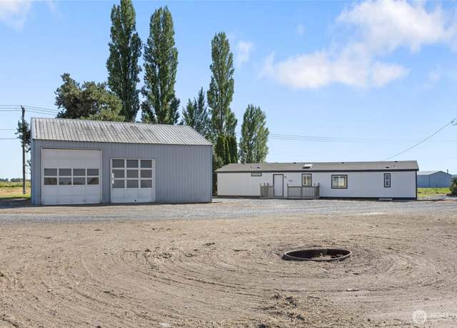 Property at 13408 SE Road 5, Moses Lake, WA 98837, 3 beds, 2 baths
