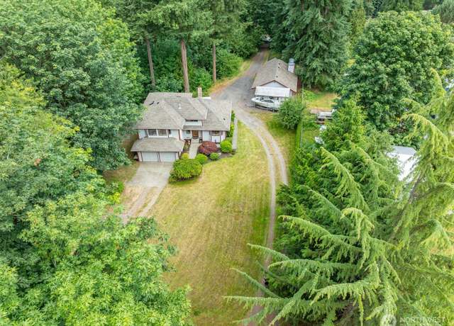 Property at 16714 Broadway Ave, Snohomish, WA 98296, 3 beds, 2.5 baths