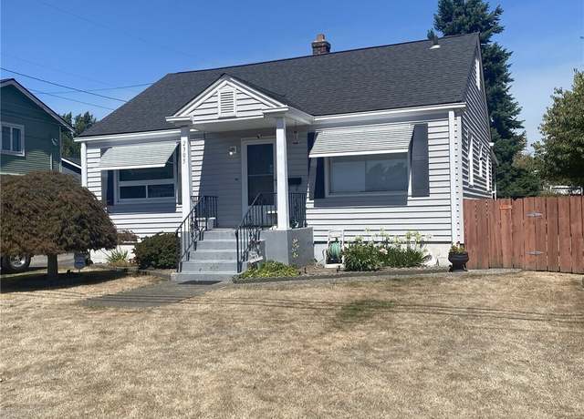 Property at 2305 S 25th St, Tacoma, WA 98405, 4 beds, 1 bath