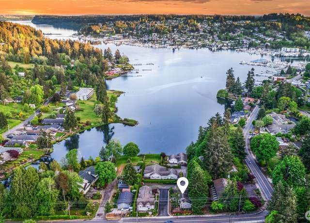 Property at 9520 Crescent Cove Pl, Gig Harbor, WA 98332, 3 beds, 3 baths