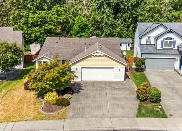 Property at 16222 131st Avenue Ct E, Puyallup, WA 98374, 3 beds, 2 baths