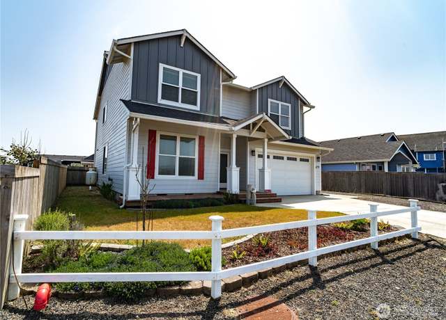 Property at 479 Sportsmen St SW, Ocean Shores, WA 98569, 4 beds, 2.5 baths
