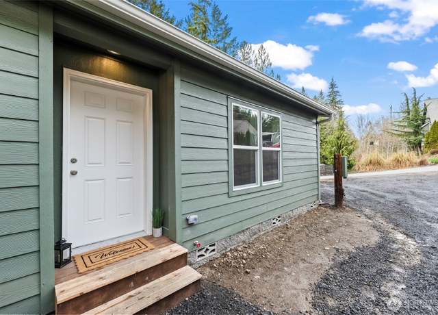 Property at 60 E Cedar St, Belfair, WA 98528, 3 beds, 2 baths