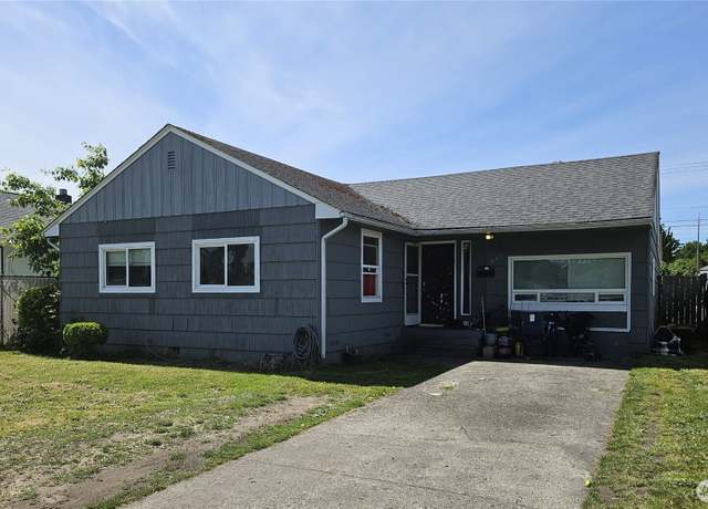 Property at 947 19th Ave, Longview, WA 98632, 6 beds, 2 baths