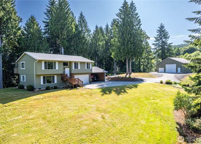 Property at 175 Beemon Dr, Longview, WA 98632, 4 beds, 3 baths
