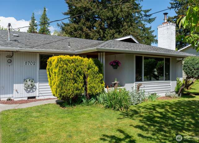 Property at 8702 4th Pl SE, Everett, WA 98208, 3 beds, 1.5 baths