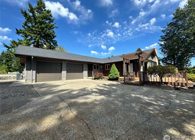 Property at 164 Harkins Rd, Winlock, WA 98596, 3 beds, 2.5 baths