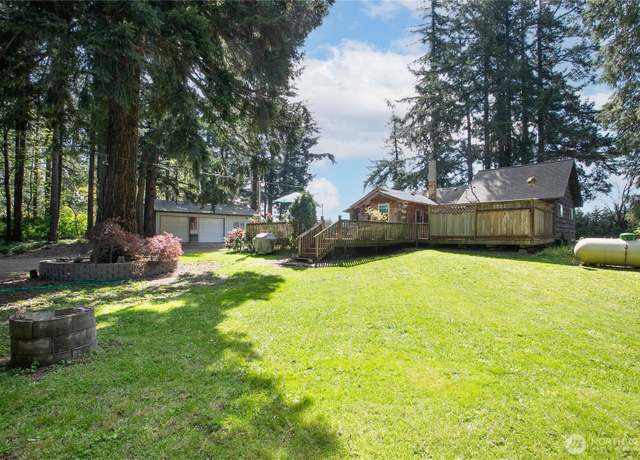 Property at 1844 E Pole Rd, Everson, WA 98247, 2 beds, 1 bath