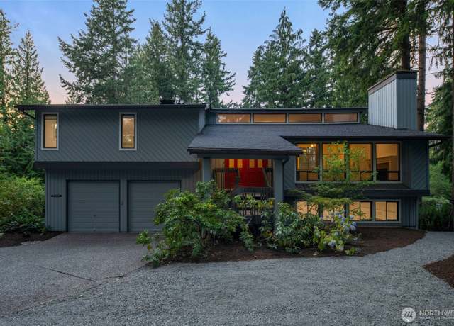Property at 21812 SE 28th St, Sammamish, WA 98075, 4 beds, 3 baths
