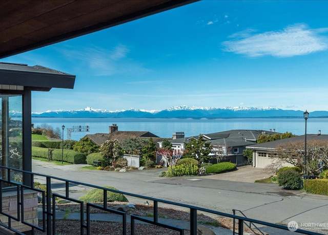 Property at 2425 NW Blue Ridge Dr, Seattle, WA 98177, 3 beds, 2.5 baths