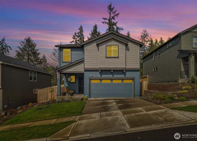 Property at 2750 N Pioneer Canyon Dr, Ridgefield, WA 98642, 4 beds, 2.5 baths