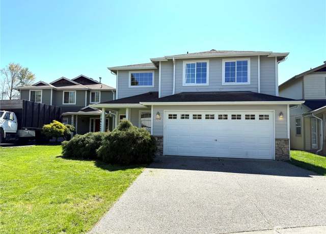 Property at 5002 104 Pl NE, Marysville, WA 98270, 4 beds, 2.5 baths