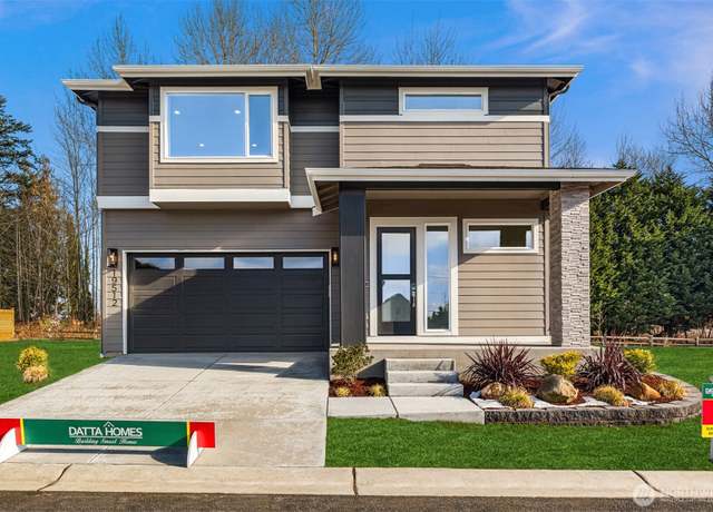 Property at 11612 SE 196 St #7, Kent, WA 98031, 5 beds, 3 baths