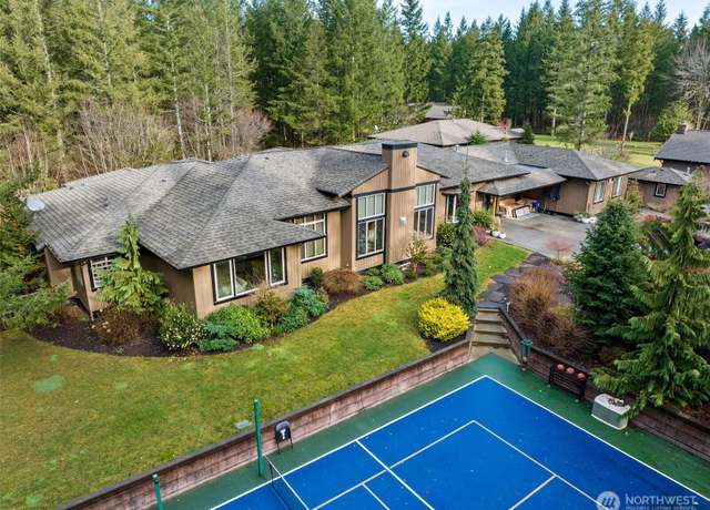 Property at 28235 SE 268th St, Ravensdale, WA 98051, 5 beds, 3.5 baths