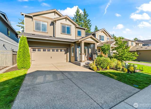 Property at 32540 Granite Ct, Black Diamond, WA 98010, 4 beds, 3 baths