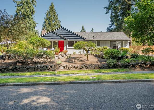 Property at 1800 NE 165th St, Shoreline, WA 98155, 3 beds, 2 baths