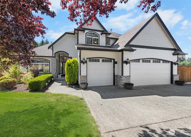 Property at 10612 227th Ave E, Buckley, WA 98321, 4 beds, 2.5 baths