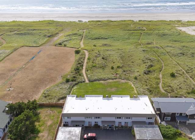 Property at 33617 G St, Ocean Park, WA 98640, 2 beds, 1.5 baths