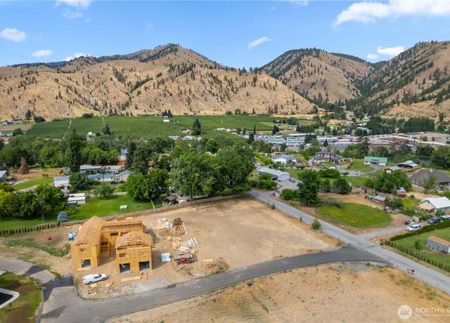 Property at 20 Robert Davis Ln, Cashmere, WA 98815