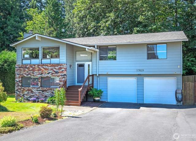 Property at 17628 18th Dr SE, Bothell, WA 98012, 3 beds, 3 baths