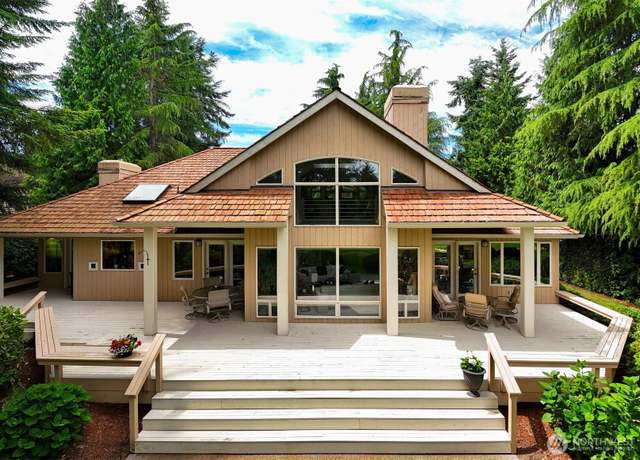 Property at 8834 Goldeneye Ln, Blaine, WA 98230, 2 beds, 3.5 baths