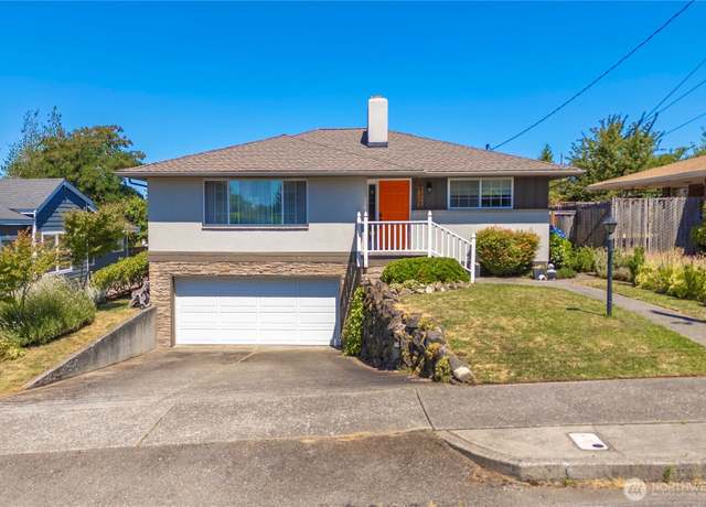 Property at 4315 S 9th St, Tacoma, WA 98405, 4 beds, 3 baths