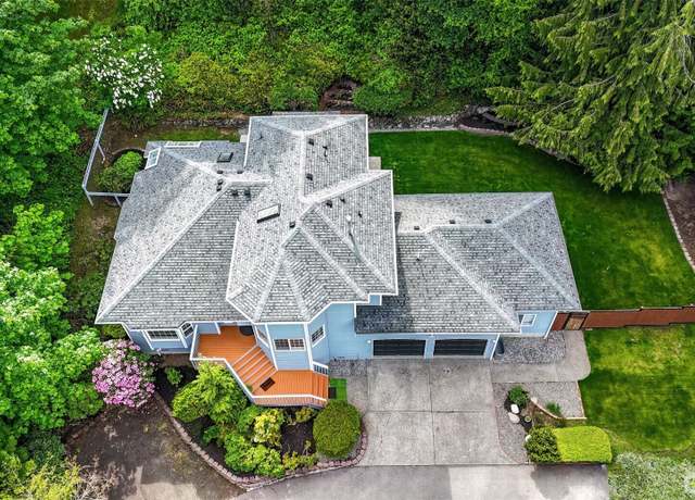 Property at 3940 NE Oceangate Ln, Bremerton, WA 98311, 3 beds, 3 baths