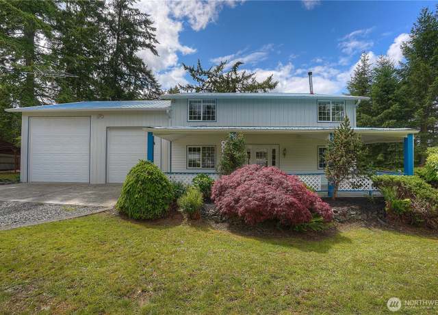 Property at 818 295th St E, Roy, WA 98580, 3 beds, 1 bath