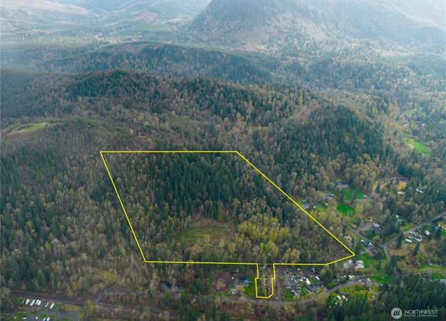Property at 35 xxx Cumberland Way SE, Enumclaw, WA 98022